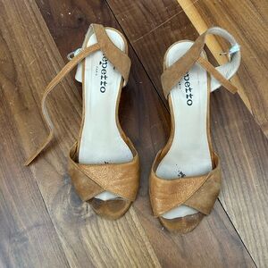 Repetto Women's Brown Leather Sandals